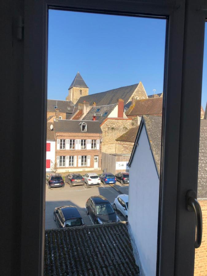 Chez Jules ,parking Gratuit, 3ème Etage *