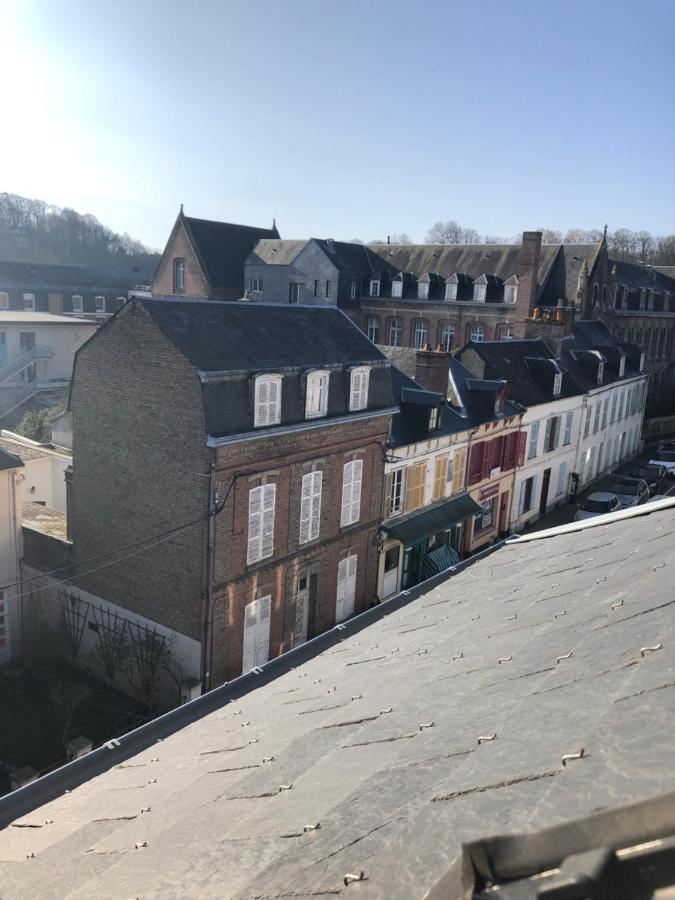 Chez Jules ,parking Gratuit, 3ème Etage *